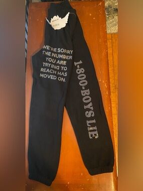 NWT Boys Lie Rhinestone Black 1-800 Mac Slim Sweatpants Remix